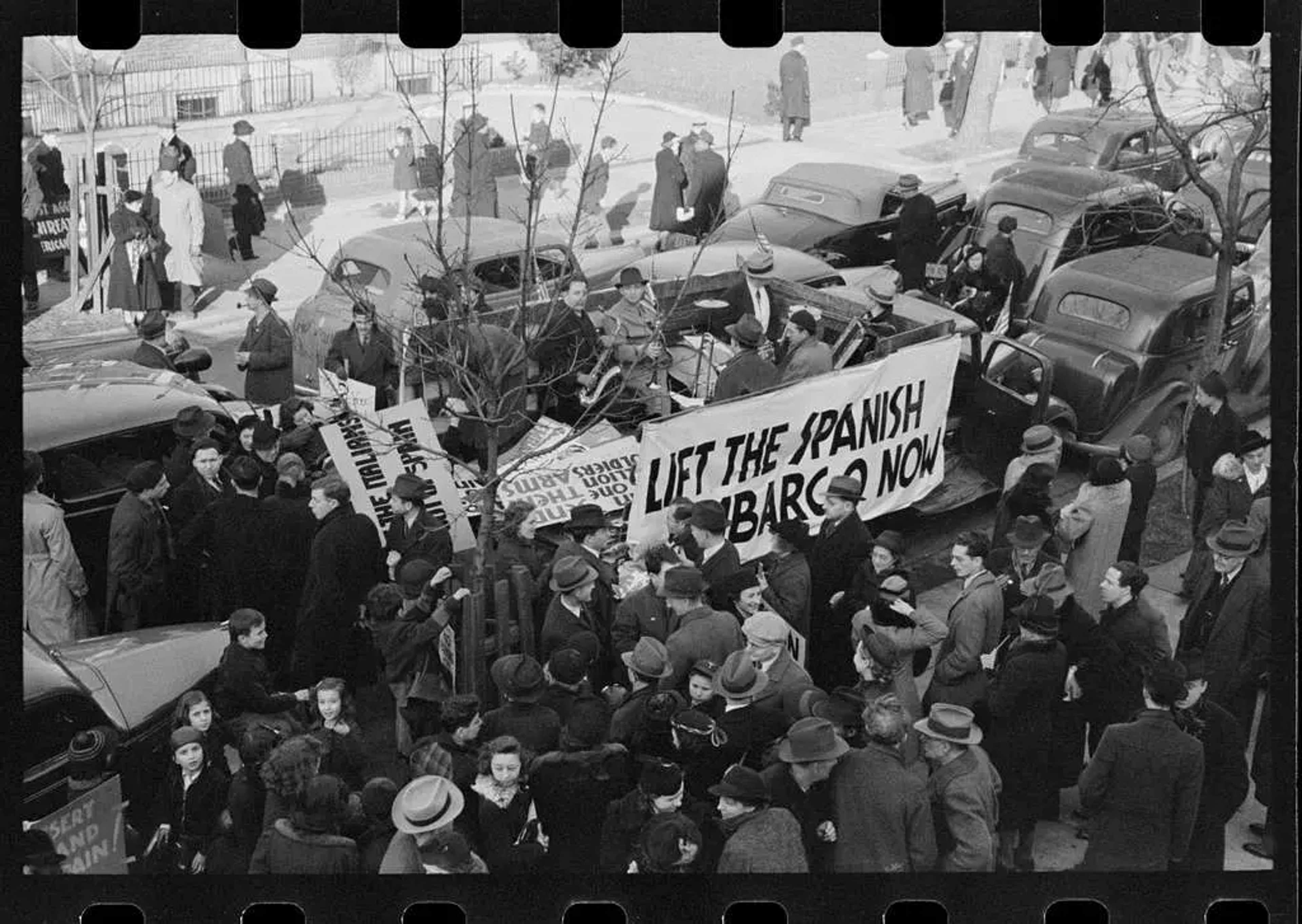 Life the Spanish Embargo Banner in Crowd.